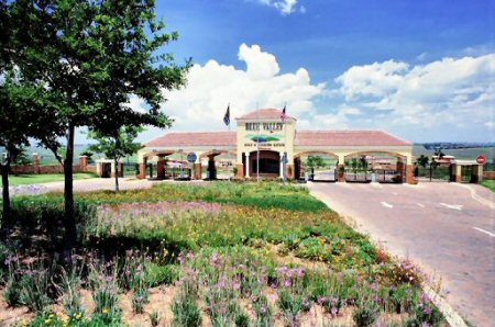 Blue Valley Golf & Country Estate 